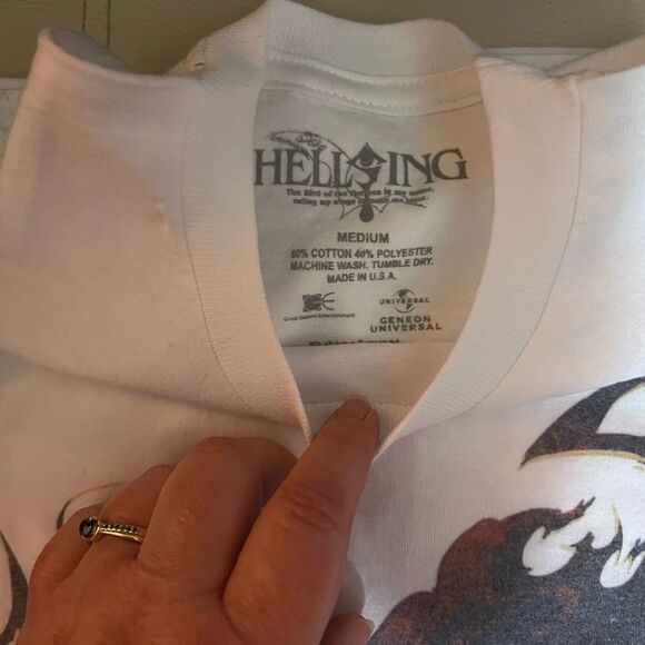 Helsing Japanese Anime Tshirt - Picture 4 of 4